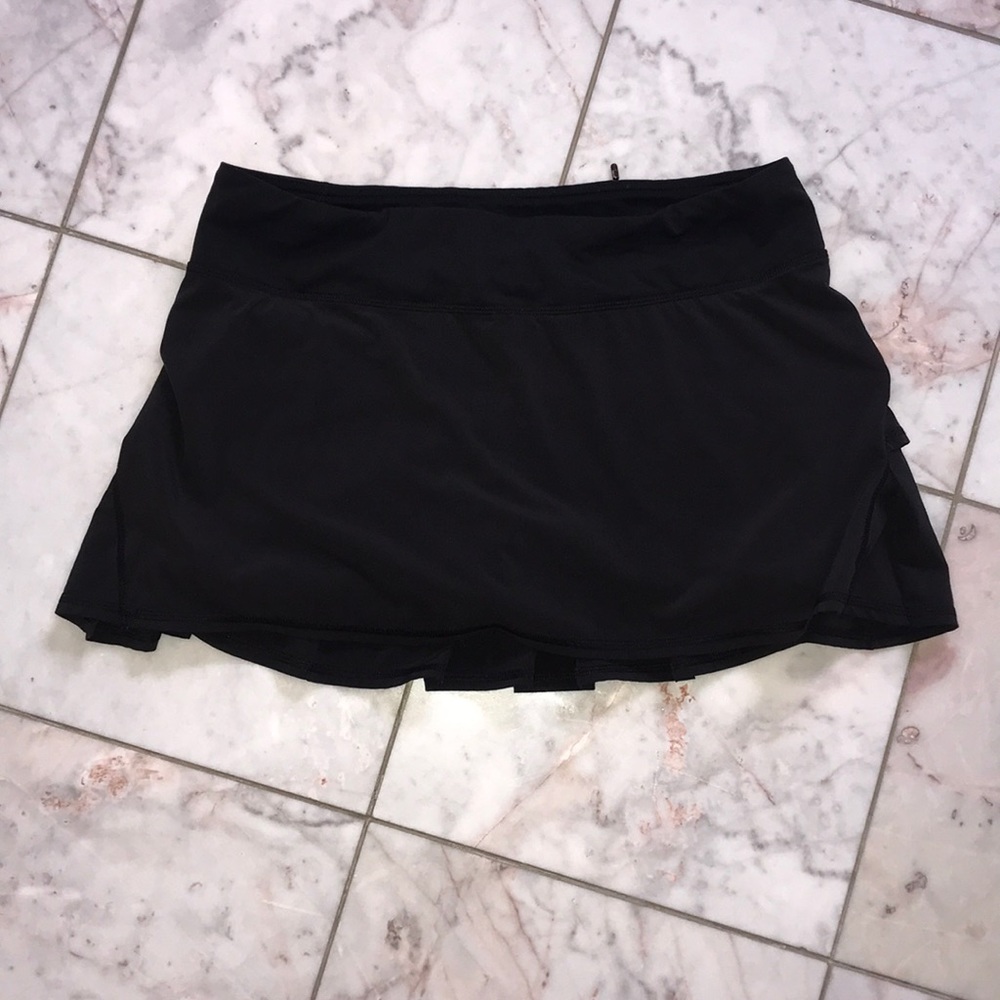 Lululemon black ruffle skort